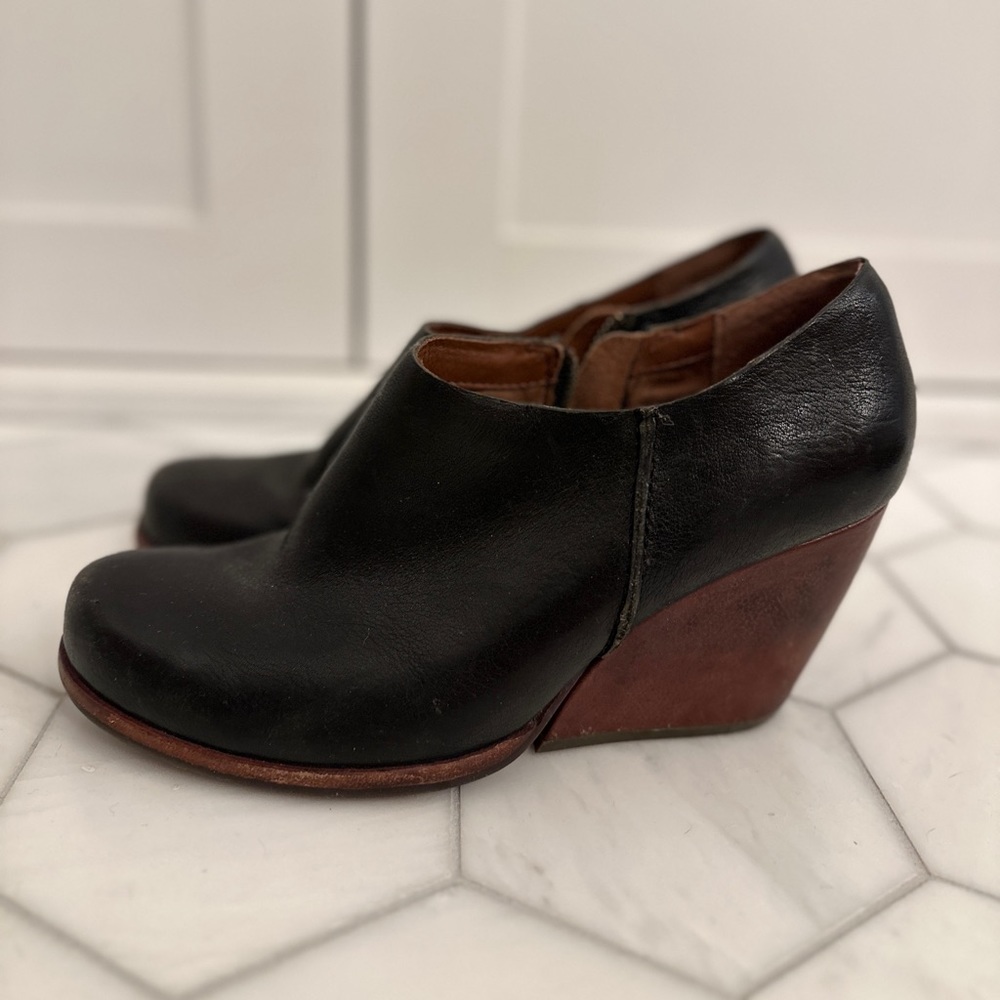 Kork-ease wedge booties